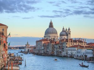 Lire la suite à propos de l’article Venise